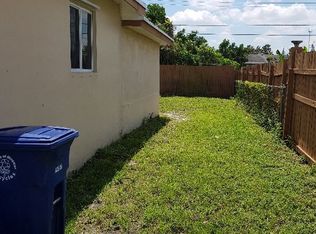 6424 SW 21st St, Hollywood, FL 33023