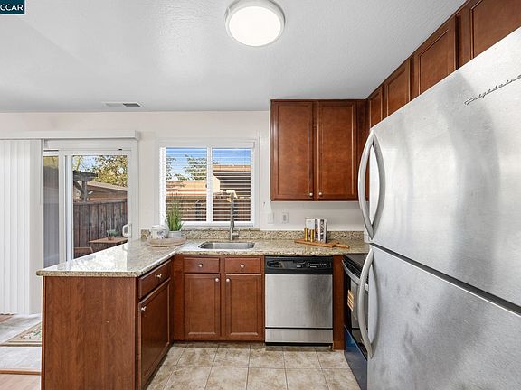 5th image of 3828 Willow Pass Rd