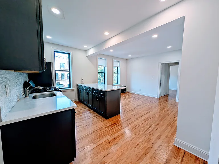 640 Carroll St #6C — Photo 1