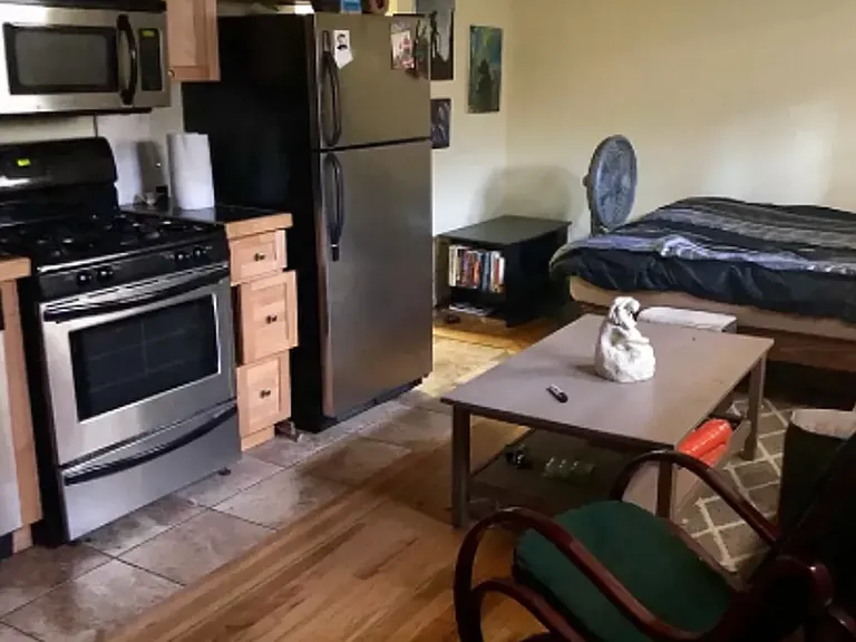 475 S Lincoln St #5 — Photo 3