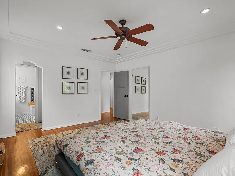6233 W Orange St — Photo 5