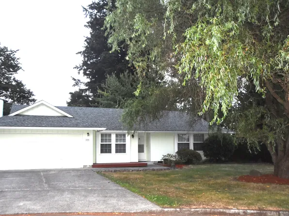 8205 NE 139th Ct, Vancouver, WA 98682