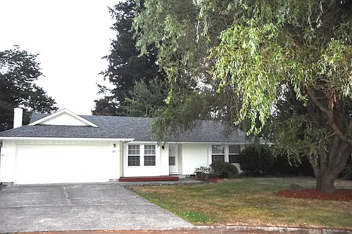 8205 NE 139th Ct Photo 1