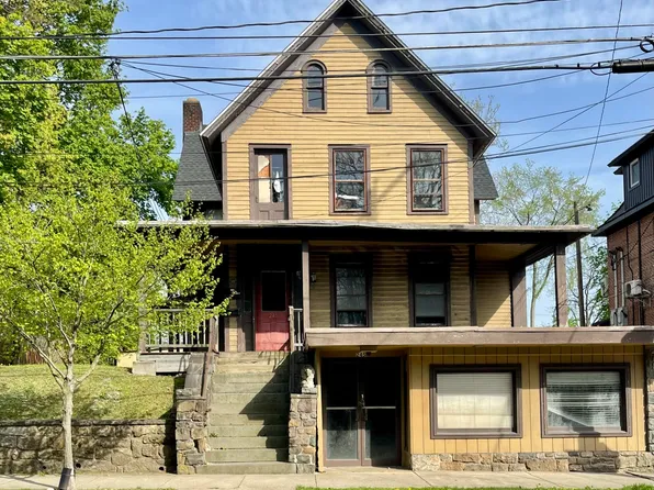 245 Washington St APT 2, East Stroudsburg, PA 18301