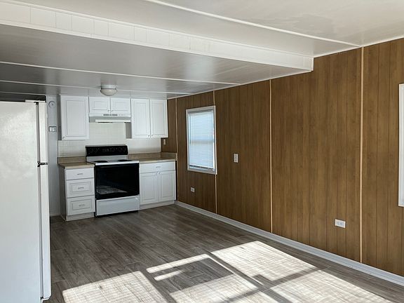 2nd image of 40 Dale Dr