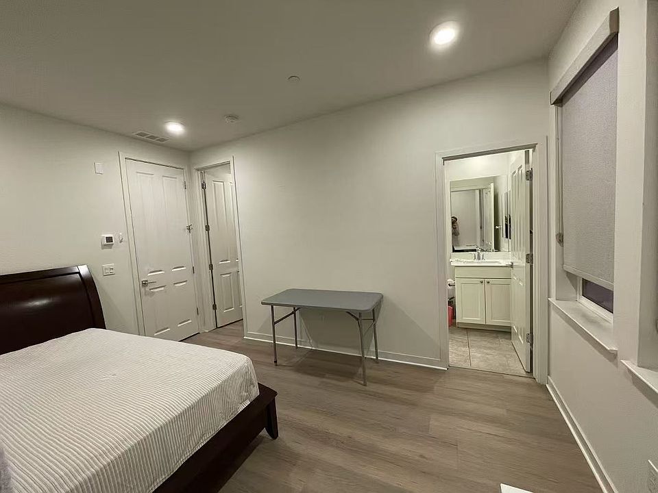 1st image of 545 San Marcos Ter #4