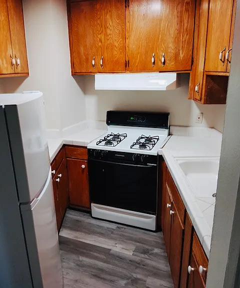 4617 Ashdale Ct #4 — Photo 1
