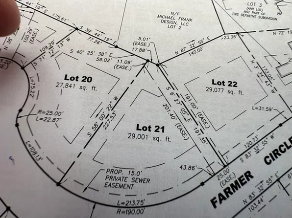 LOT 21 Farmer Cir, East Longmeadow, MA 01028