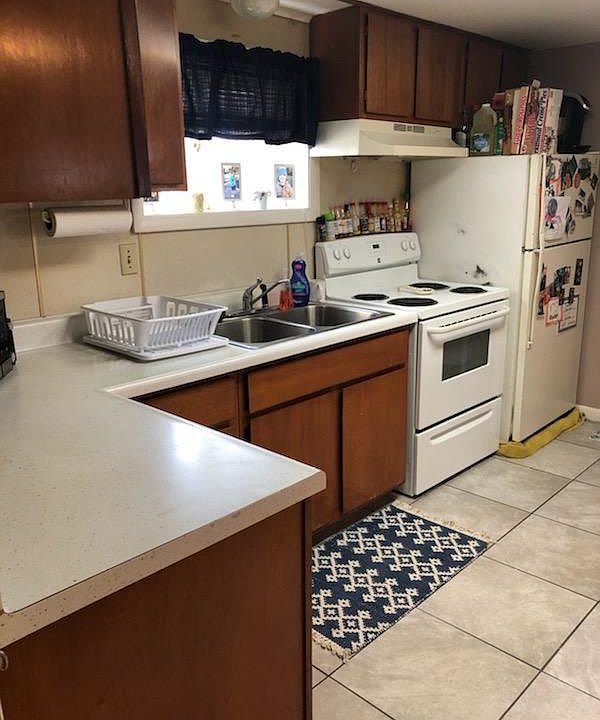 1st image of 318 1/2 N Broadway APT A