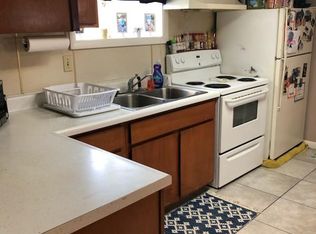 318 1/2 N Broadway APT A, Pennsville, NJ 08070