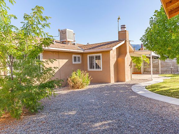 3rd image of 12616 Yorba Linda Dr SE