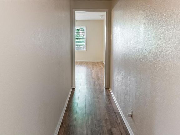 4th image of 3120 Westfield Ave