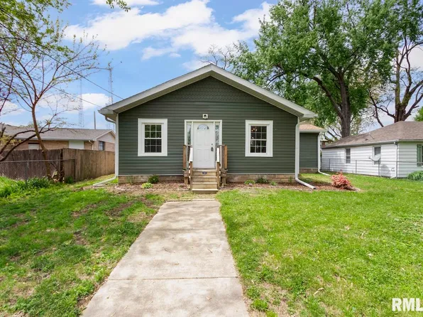 4109 N Ashton Ave, Peoria, IL 61614