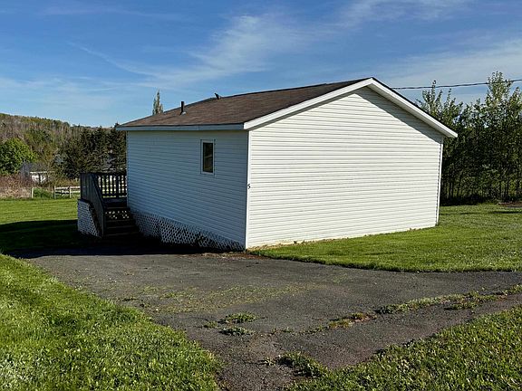 4th image of 1 Cottage No1 Rte