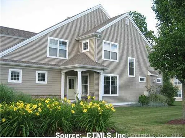 114 Bradford Walk #114, Farmington, CT 06032