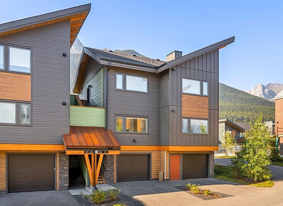 1st image of 209 N Stewart Creek Rise #201G