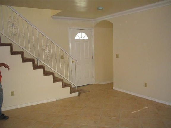4th image of 1774 E 111th Pl