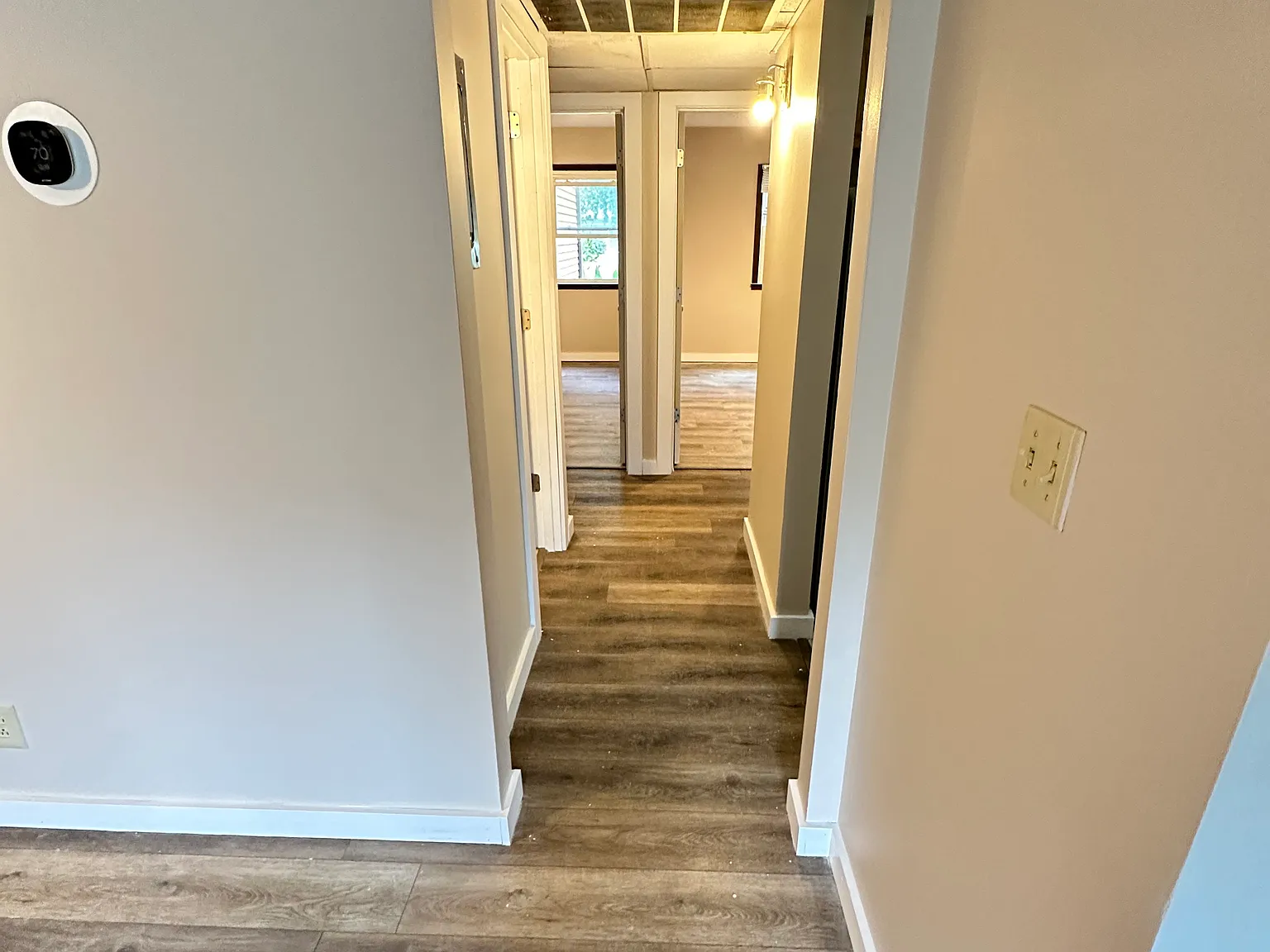 2 bed, 800 sqft, $1,000 — Photo 4