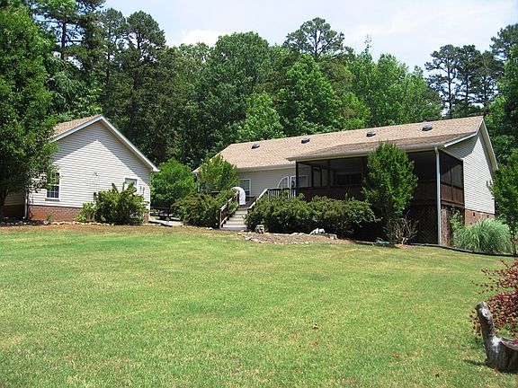 2nd image of 531 Ferry Hill Trl