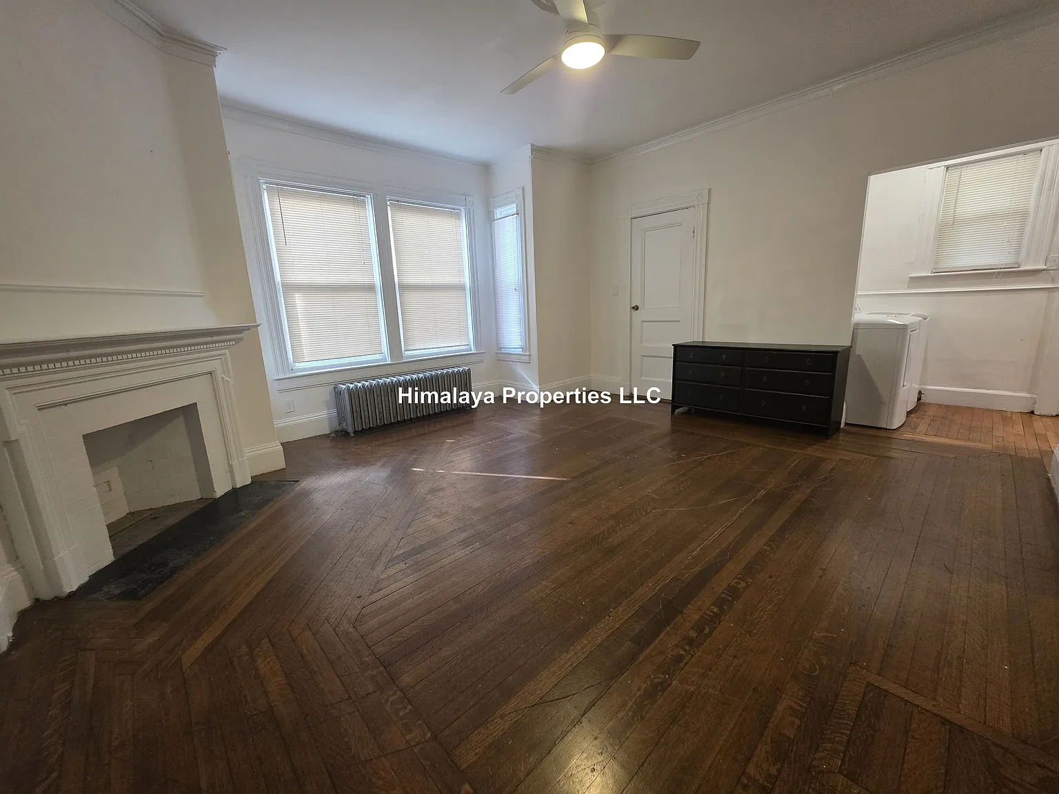 2 bed, 1.0 bath, $2,500 — Photo 4