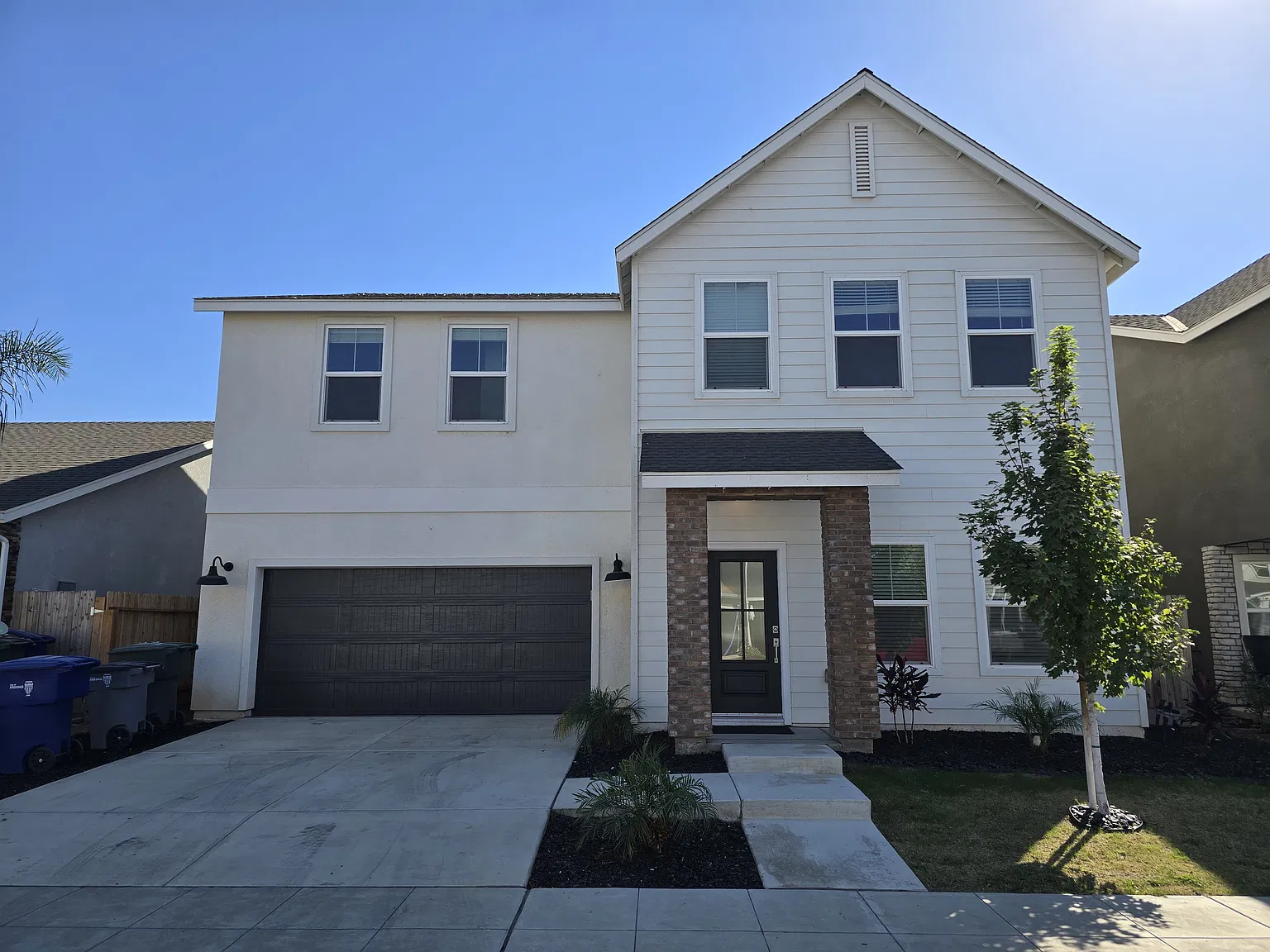 5 bed, 3.5 bath, 2985 sqft, $3,500 — Photo 1