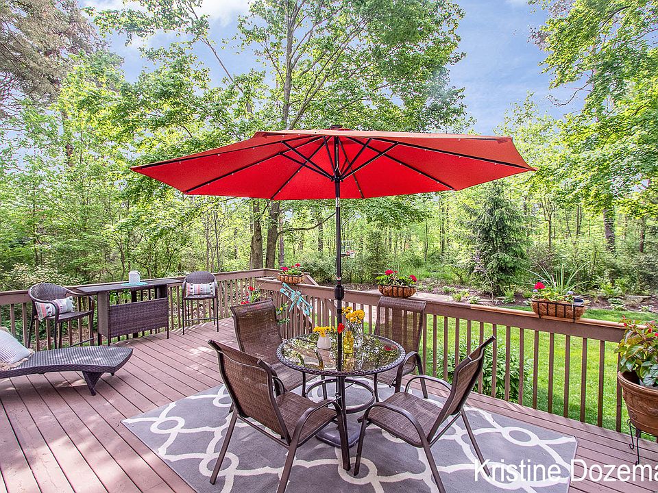 1st image of 7956 Autumn Woods Dr SE