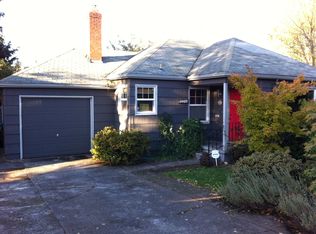 9341 SE Salmon St, Portland, OR