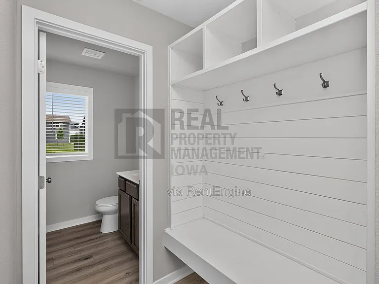 4319 NW 13th St — Photo 16
