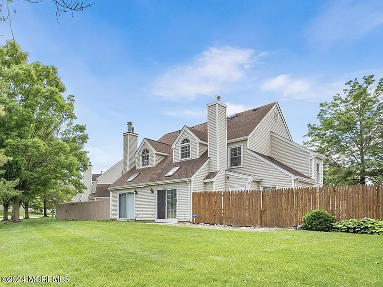 15 Cummings Ct — Photo 30