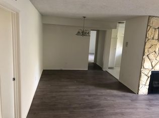 12207 Riverside Dr #204, Valley Village, CA 91607