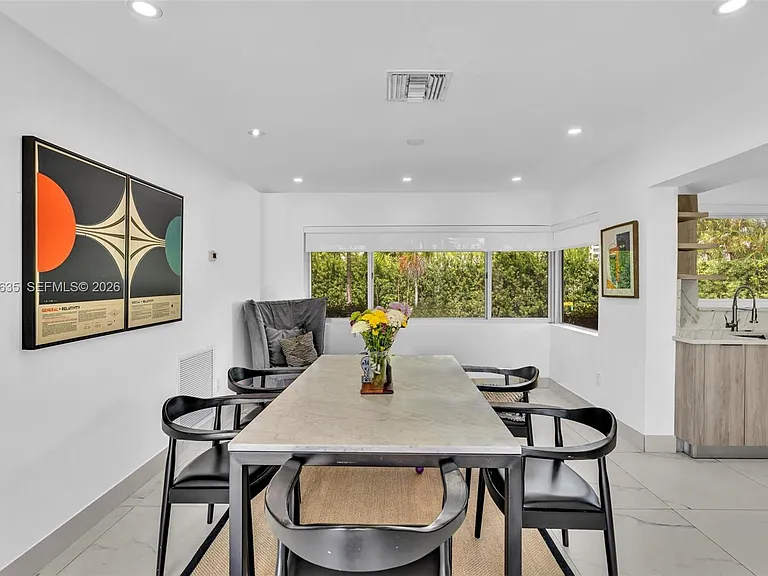 9257 Bay Dr — Photo 13