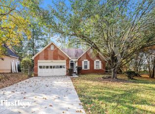 1591 Elizabeth Ln, Hampton, GA 30228