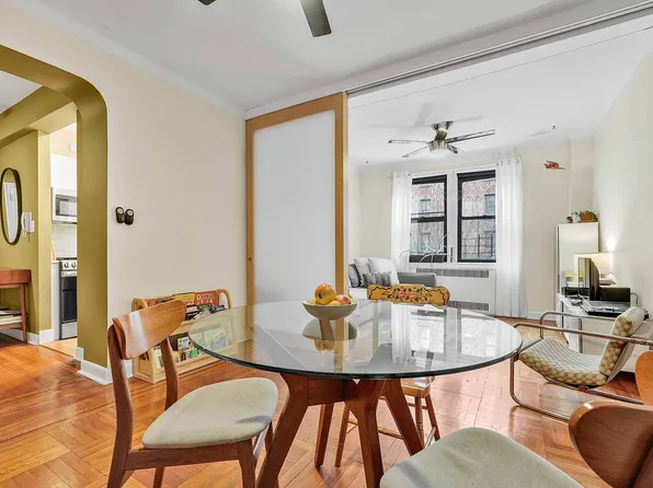 221 E 18th St APT 2K, Brooklyn, NY 11226
