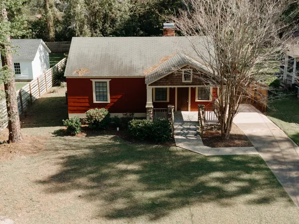 308 Claire Dr, Thomasville, GA 31792