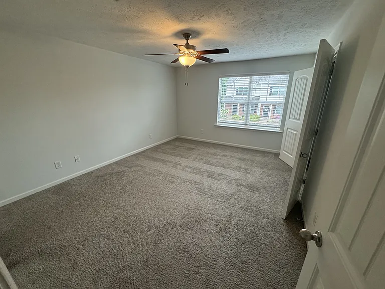 3706 Selina Dr — Photo 9