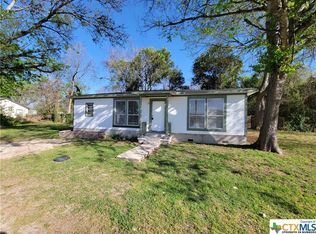116 Linda Dr, San Marcos, TX 78666