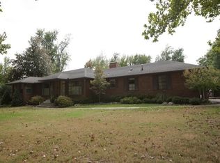 4002 S Columbia Pl, Tulsa, OK 74105