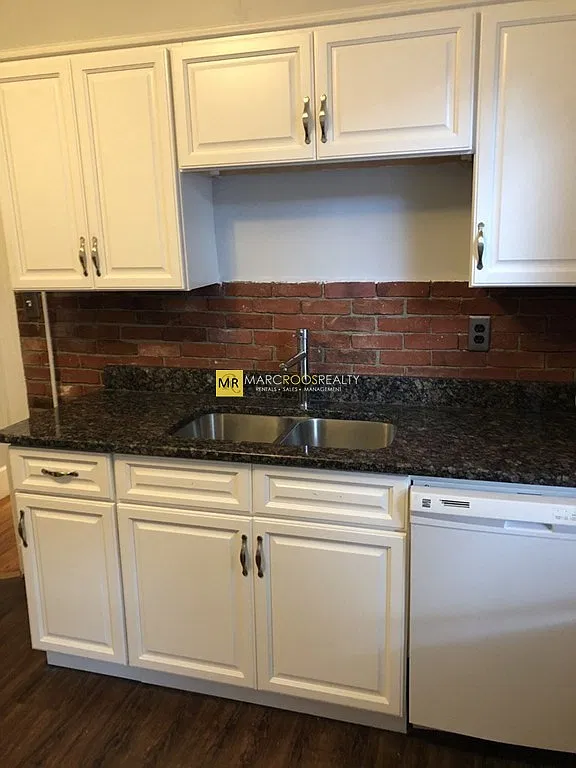 4 bed, 2.0 bath, 1800 sqft, $4,950 — Photo 2