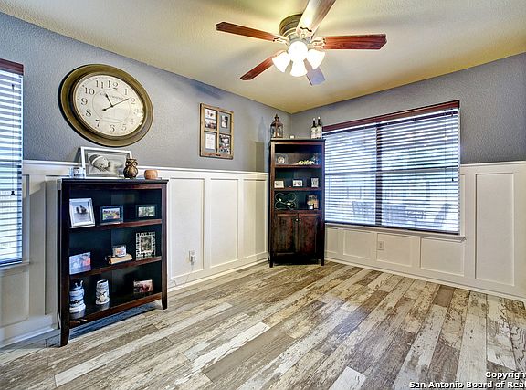 4th image of 9806 Palomino Oaks