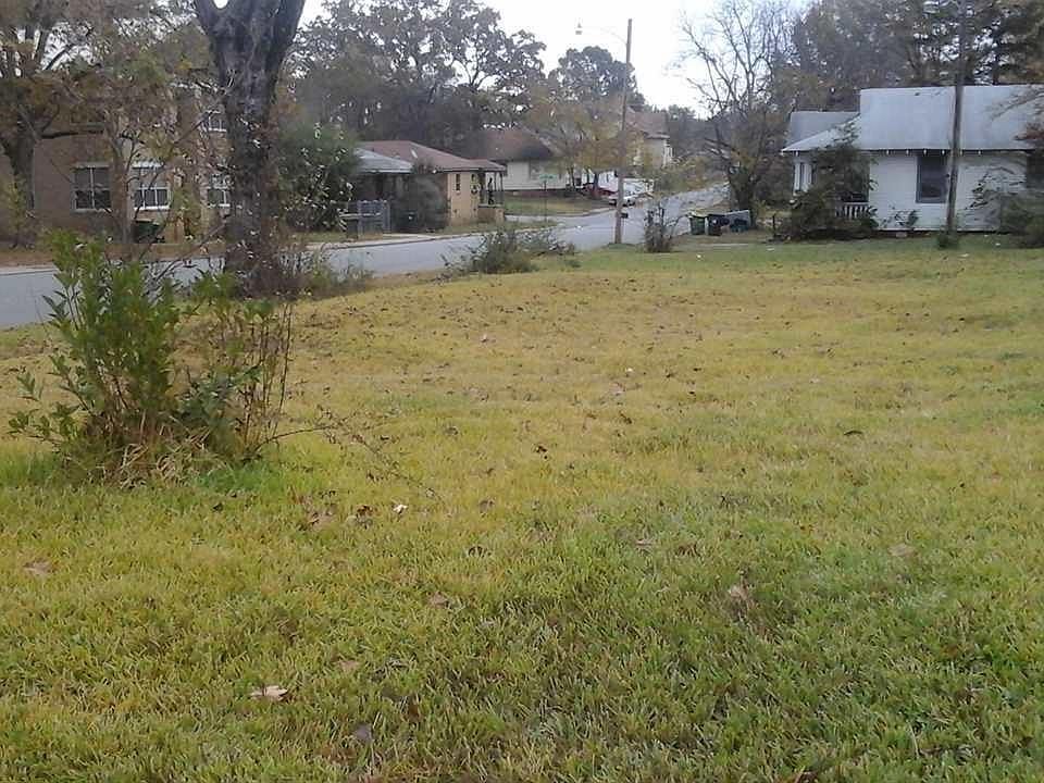 2nd image of 1401 Allis St