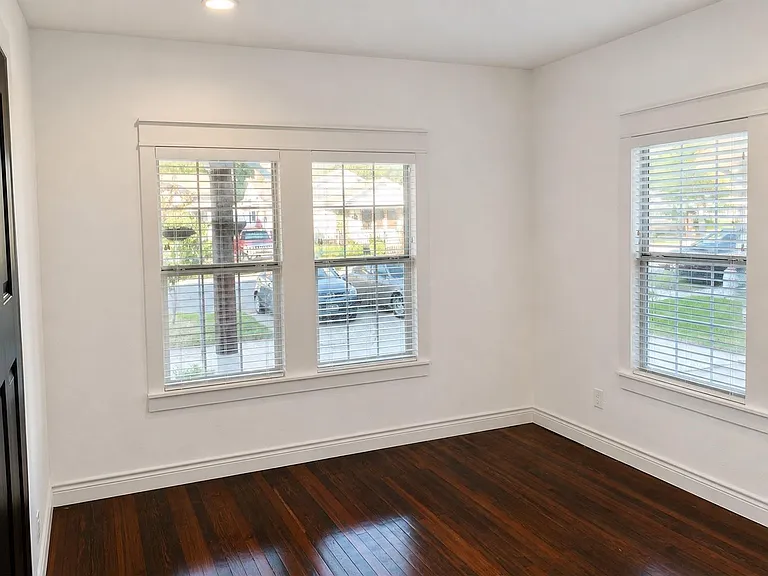 6816 Sherman St — Photo 14