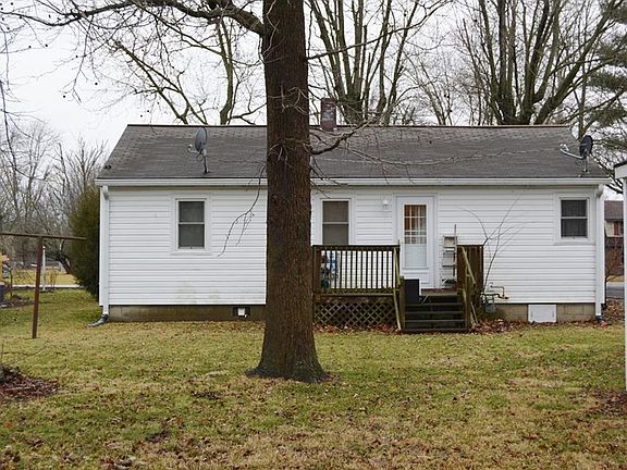 3rd image of 87 S Tresslar Ave
