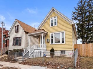 2329 N 20th St, Milwaukee, WI 53206