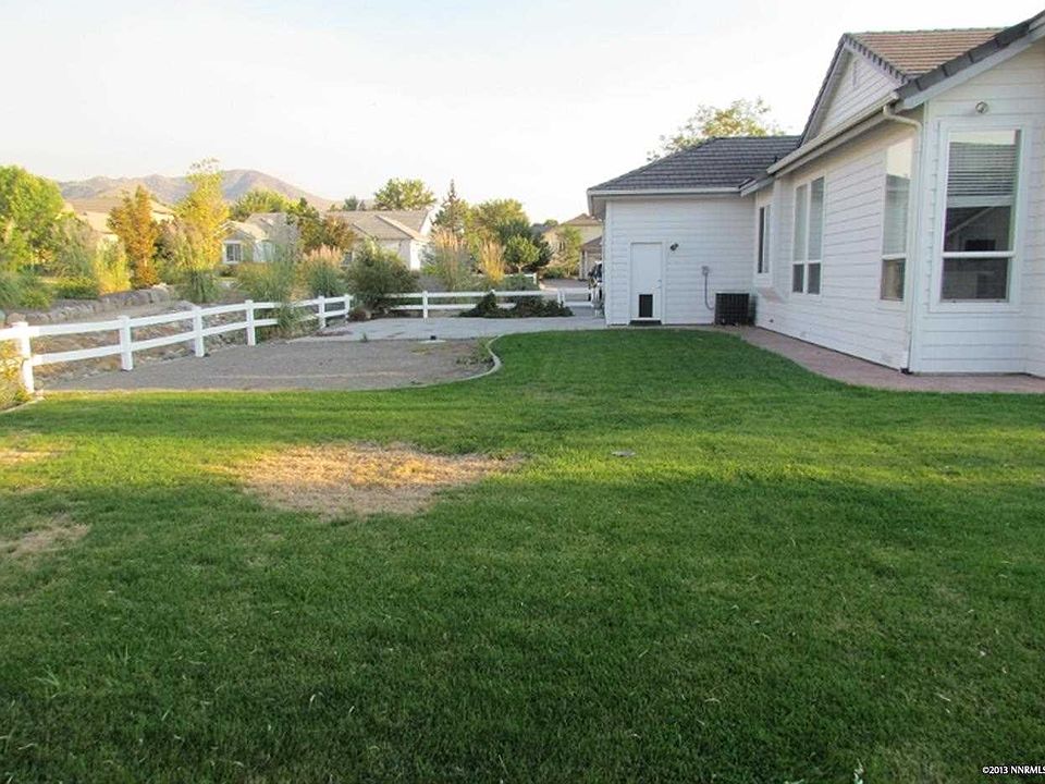 2nd image of 6005 Meadow Edge Dr