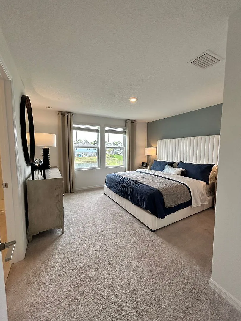 Modern 3BR, 2.5BA Townhome in Nokomis — Photo 3