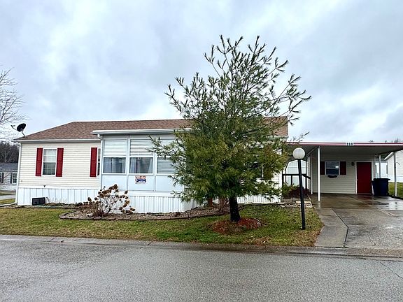 2nd image of 200 Black Pine Blvd #192
