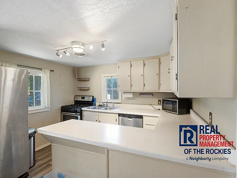 2210 Laporte Ave — Photo 2