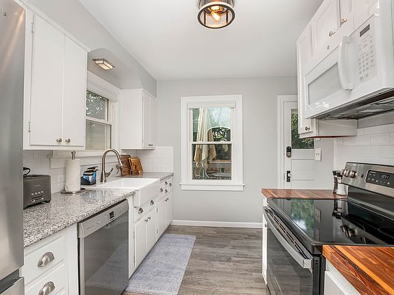 Kitchen with modern appliances