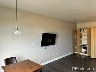 5677 S Park Pl #304 — Photo 7