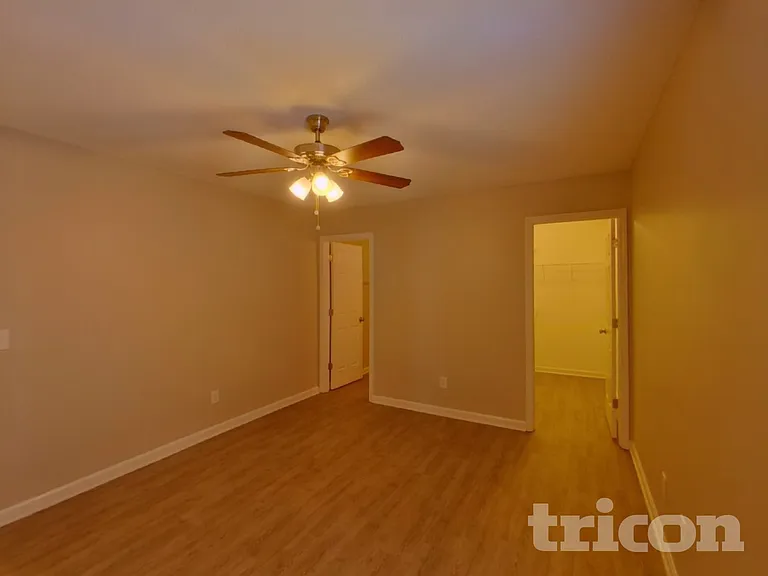 80 Springway Dr — Photo 6